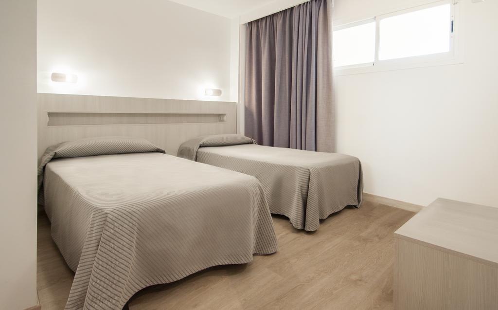 Apartamentos Sol Y Vera Magalluf Rum bild